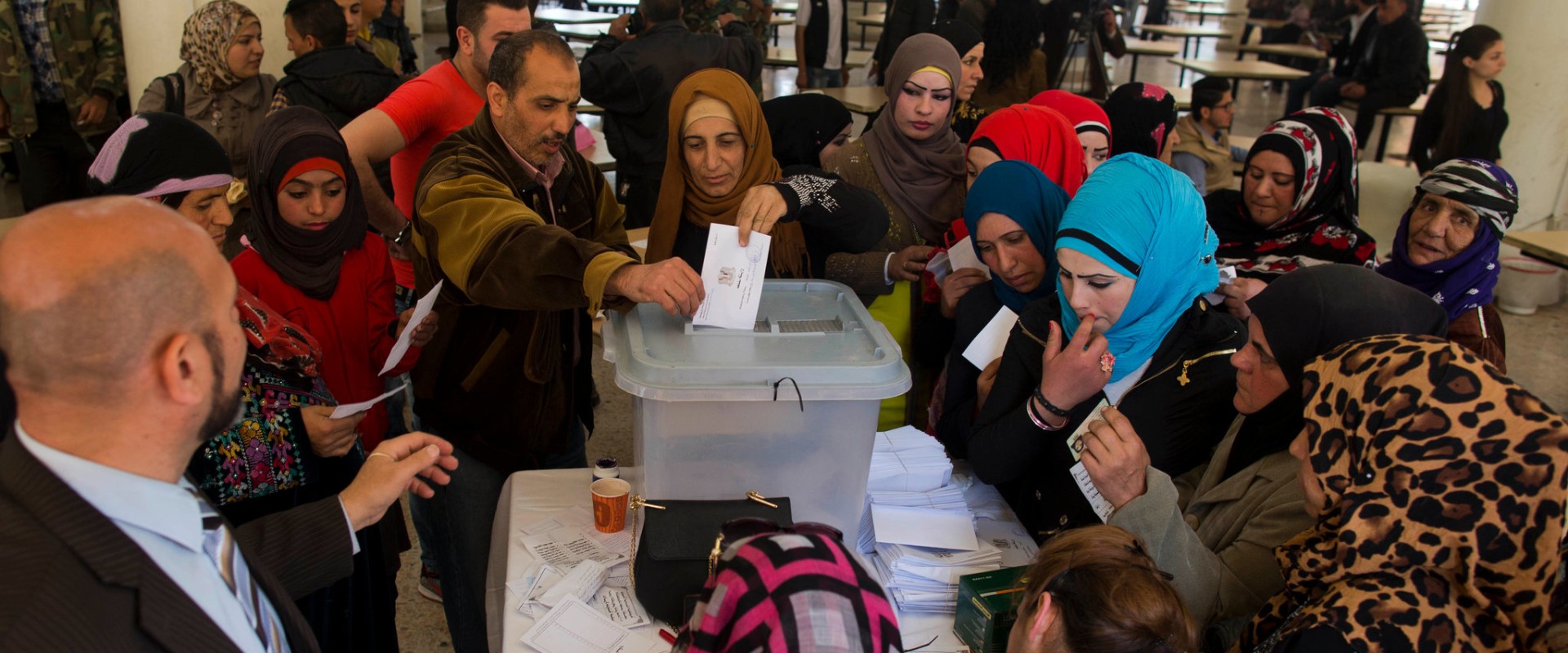 The Impact of Politics on Voter Turnout in Damascus, Oregon: An Expert's Perspective